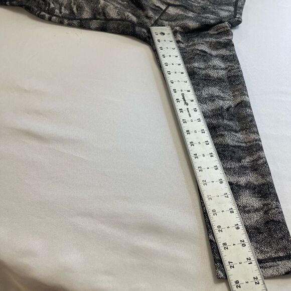 Lululemon Black Grey Wunder Under Leggings Size 4 - Picture 5 of 9